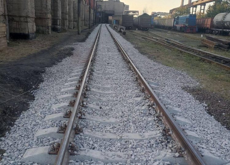 На Макеевском коксохиме завершены работы по ремонту железнодорожных путей На Макеевском коксохиме завершены работы по ремонту железнодорожных путей