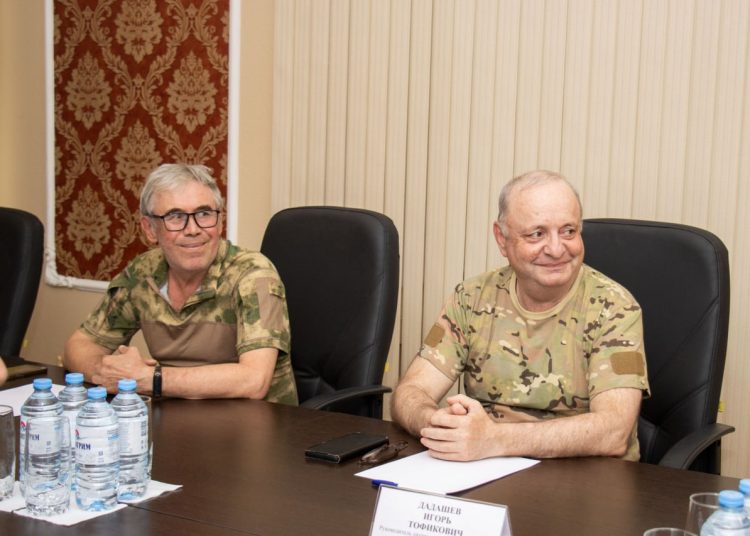 Игорь Дадашев снимает фильм о Донбассе: «Это наша земля – Новороссия» Игорь Дадашев снимает фильм о Донбассе: «Это наша земля – Новороссия»