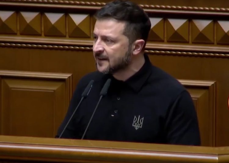 Зеленский представил «План победы» в Верховной Раде