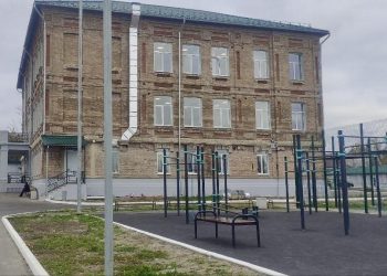 Завершение восстановления гимназии № 21 в Мариуполе: историческое здание оживает