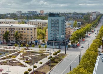 В Донбассе и Новороссии проведут капремонт более 420 многоквартирных домов