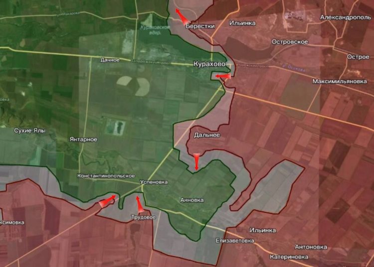 Бои под Курахово: ВС РФ взяли высоты и наступают на Новый Комар