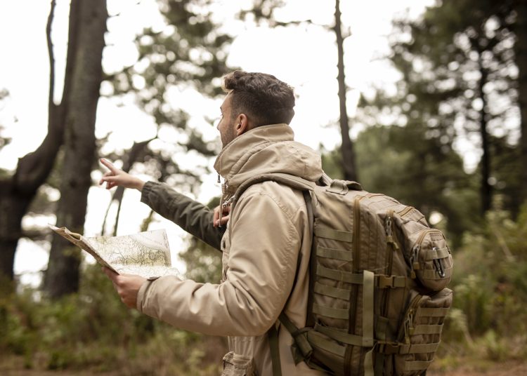 BILD: На Украину приезжает всё больше «военных туристов» BILD: На Украину приезжает всё больше «военных туристов»