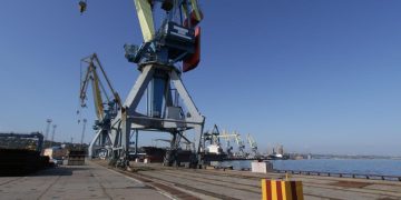 Количество сотрудников Мариупольского порта увеличилось до 400 человек Количество сотрудников Мариупольского порта увеличилось до 400 человек