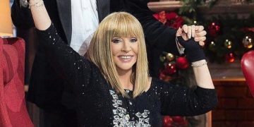 Пугачёва не смогла договориться о корпоративах в России на Новый год Пугачёва не смогла договориться о корпоративах в России на Новый год