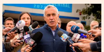 Пророссийский кандидат Георгеску лидирует в первом туре выборов в Румынии