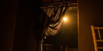 Первый негосударственный театр открылся в Донецке Первый негосударственный театр открылся в Донецке