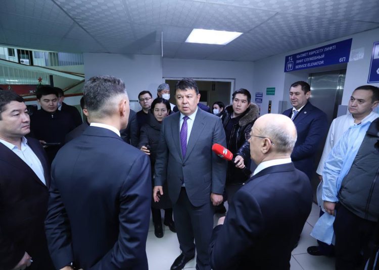 Казахстанский вице-премьер отчитал российского журналиста на конференции по крушению Embraer e190