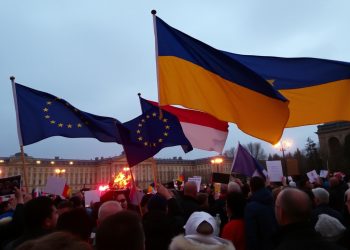 Грузия отказывается от госпереворота по украинскому сценарию