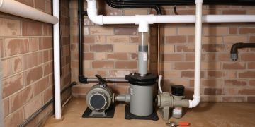 В четырёх высотках Донецка установят насосы для воды