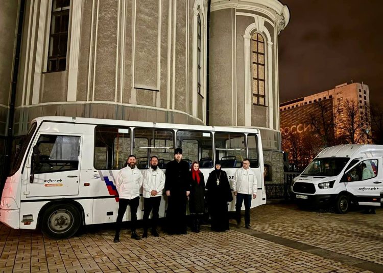 Проект «12 храмов» доставил гуманитарную помощь в ДНР