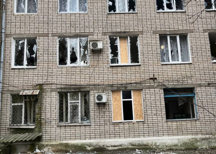 Украинский дрон атаковал больницу в Алешках: погиб врач