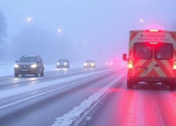 Гололедица и мокрый снег: водителей в ДНР призывают к осторожности на дорогах 12 января