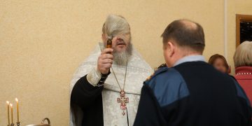 Сотрудники ГУФСИН России по ДНР приняли участие в рождественской службе