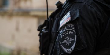 Задержание грабителя в Мариуполе: мужчина похитил телефон, часы и украшения