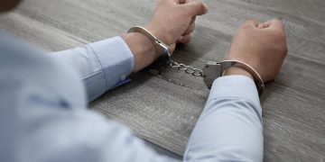 Начальник представительства Минобороны РФ арестован за взятки в 14 млн рублей