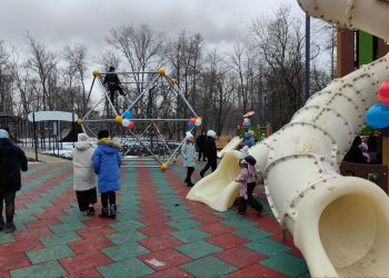 Открытие детской площадки в Новом Свете: шаг к комфортной городской среде