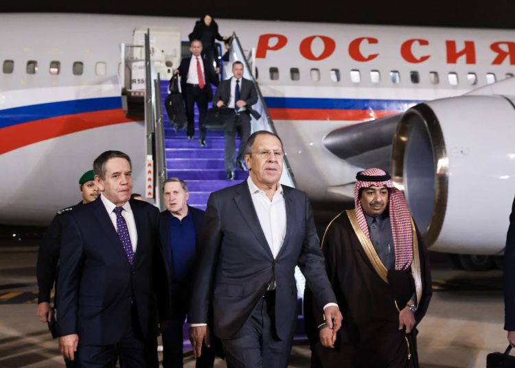 В Эр-Рияде стартуют российско-американские переговоры: мир или новые разногласия В Эр-Рияде стартуют российско-американские переговоры: мир или новые разногласия