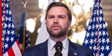 Вице-президент США: Трамп хочет долгосрочного мира в Европе