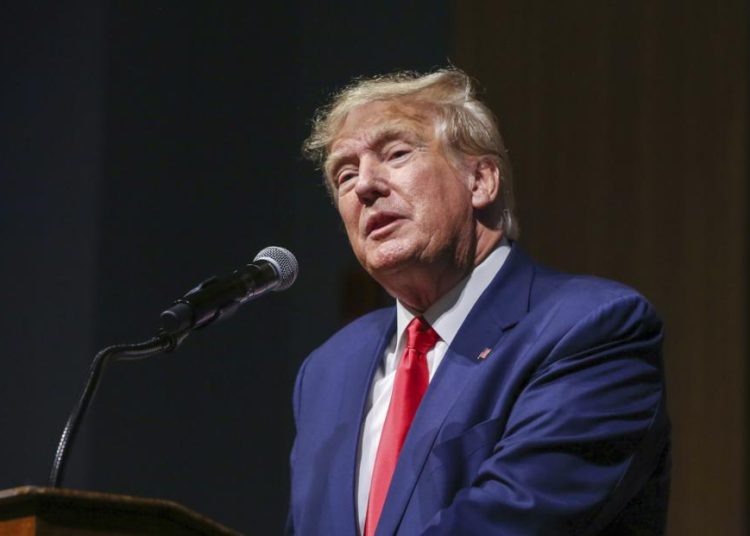 Трамп разнес Зеленского в пух и прах: 4% рейтинга, пропавшие миллиарды и нелепые заявления Трамп разнес Зеленского в пух и прах: 4% рейтинга, пропавшие миллиарды и нелепые заявления