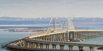 Непокорённый: как Крымский мост стал символом единства
