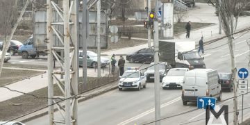 В центре Донецка произошло ДТП с участием BMW и Geely