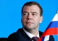 Медведев диагностировал у европейских политиков «русоманию» и предложил радикальное «лечение»