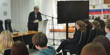 История как поле битвы за душу человека: Куликов и Сергейцев просветили студентов ДонГУ