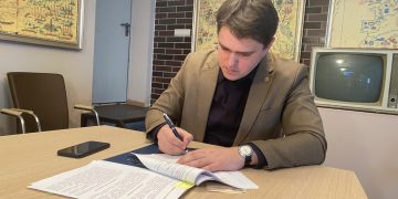 Морская поддержка: Музей Мирового океана поможет Мариупольскому