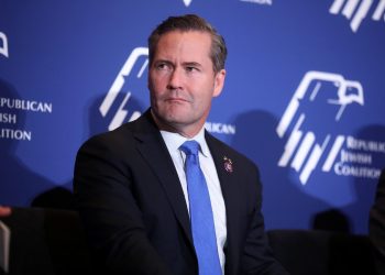 США обсудили с Киевом место и дату для переговоров с Россией