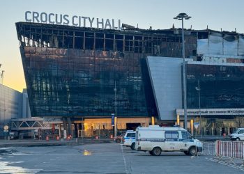 Память о трагедии: год со дня теракта в «Крокус Сити Холле»