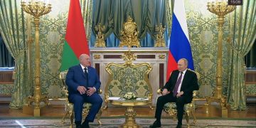 Лукашенко: Россия достанет козыри, и урегулирование на Украине начнётся Лукашенко: Россия достанет козыри, и урегулирование на Украине начнётся