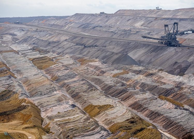 США ужесточили условия: новая сделка по недрам ставит Украину на колени США ужесточили условия: новая сделка по недрам ставит Украину на колени