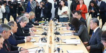 Украинский кризис в центре российско-китайского диалога Украинский кризис в центре российско-китайского диалога