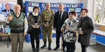 "Мы с вами, братья!": поэзия для защитников Родины «Мы с вами, братья!»: поэзия для защитников Родины