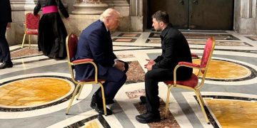 Бычок, Зеленский и гроб понтифика: реквием по Папе Римскому чуть не стал площадкой для саммита