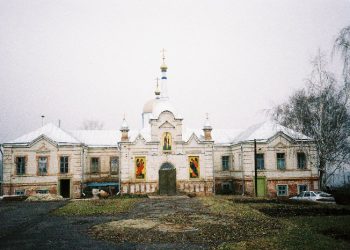 Битва под Курском: 300 боевиков ВСУ попали в окружение в мужском монастыре