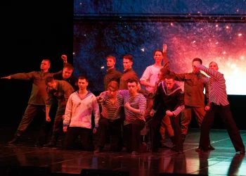 Ансамбль «Донбасс» гастролирует по России в честь 80-летия Победы Ансамбль «Донбасс» гастролирует по России в честь 80-летия Победы