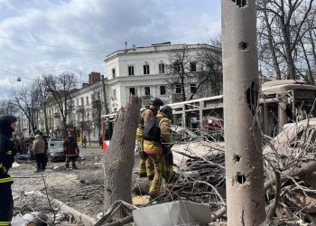 Медийный взрыв: Мэр Конотопа подтвердил присутствие ВСУ на месте удара в Сумах Медийный взрыв: Мэр Конотопа подтвердил присутствие ВСУ на месте удара в Сумах