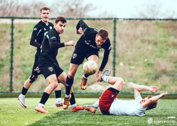 Луганская «Заря» возвращает форму: три гола в ворота Шахтёра и уверенная победа