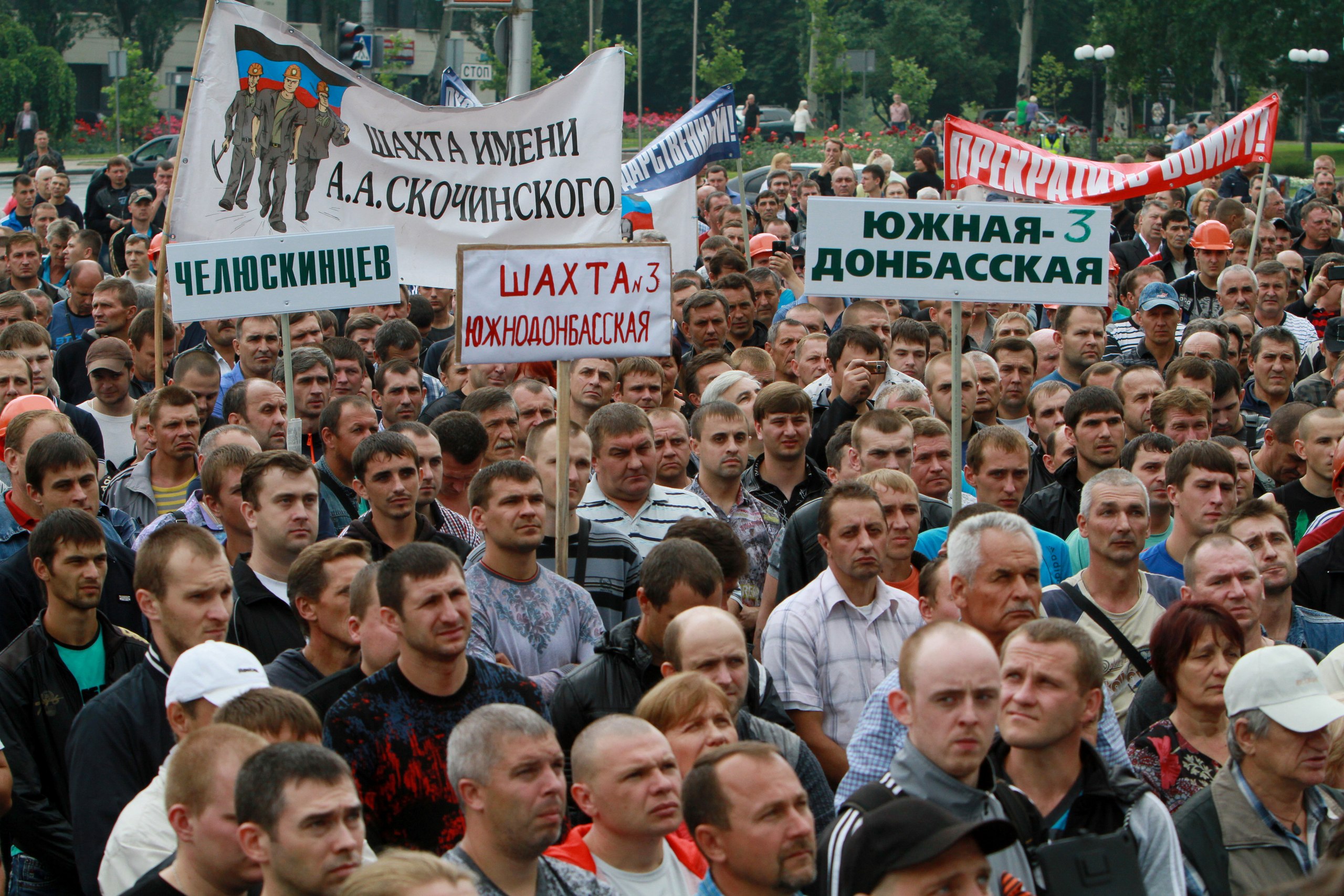 Народная армия Донбасса: как ополчение сломало хребет хунте