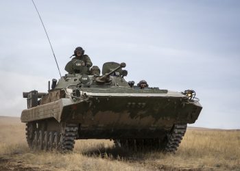 Массовая эвакуация Сумщины и Киевская «ночь огня»: денацификация Украины за неделю