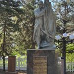В Комсомольском отремонтировали мемориал павшим воинам