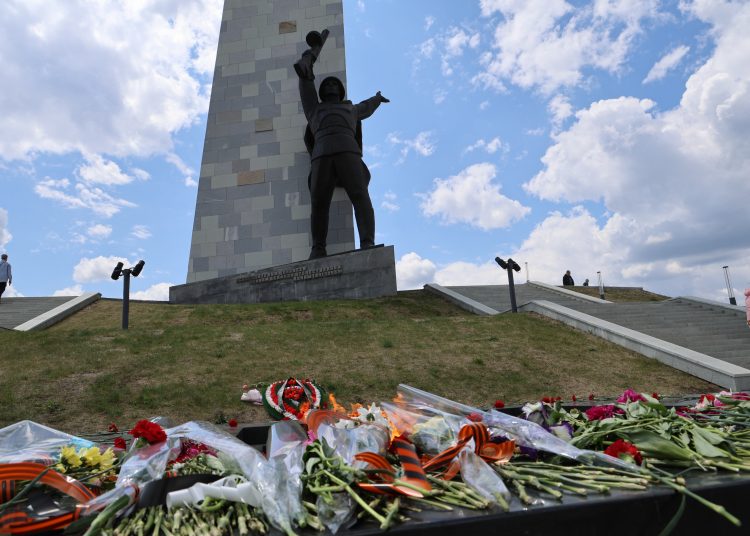 Цена свободы Донбасса: Архивные рассказы о штурме Саур-Могилы