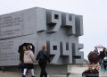 Донбасс чествует героев у мемориала Саур-Могилы