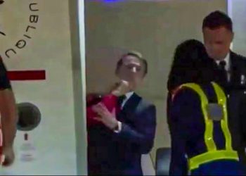 Брижит Макрон дала пощёчину президенту Франции