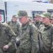 «Наконец-то я дома»: Минобороны РФ опубликовало кадры встречи освобождённых бойцов