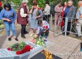Пламя истории: Вечный огонь из Александровского сада осветил мемориал в ЛНР
