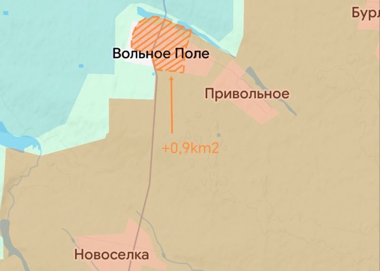 Флаги над Вольным Полем: российские бойцы закрепились в освобождённом селе
