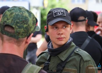 Демобилизованные бойцы из Донецка отправились на отдых в Крым